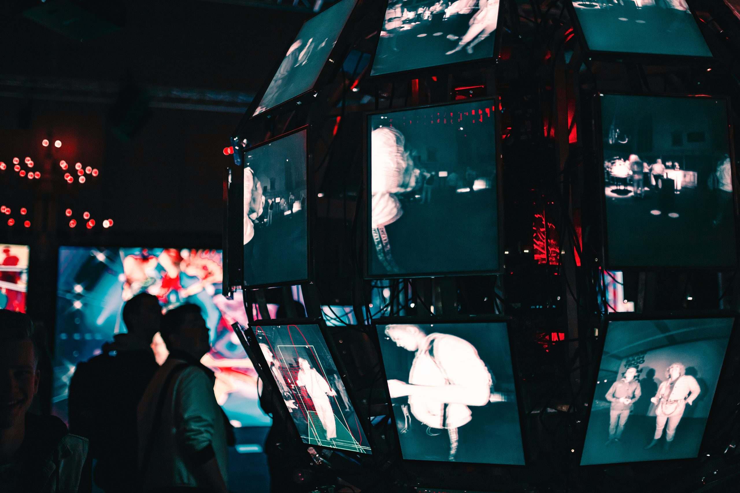 Cross-pollinating resistance to the tech economy – an excerpt from Defying Displacement